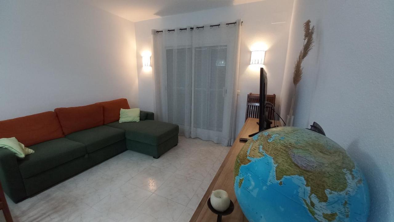 Ferienwohnung Casa Unifamiliar Con Patio Y Piscina En L'Estartit- Costa Brava Exterior foto